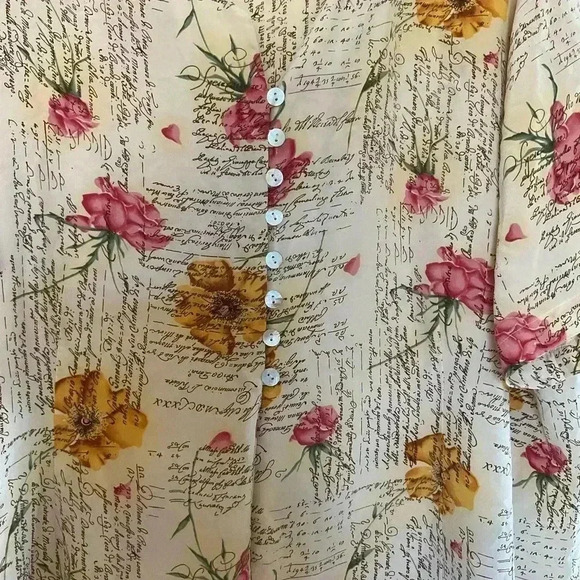 Tess Women 100% Silk Short Sleeve Button Down - Picture 2 of 6